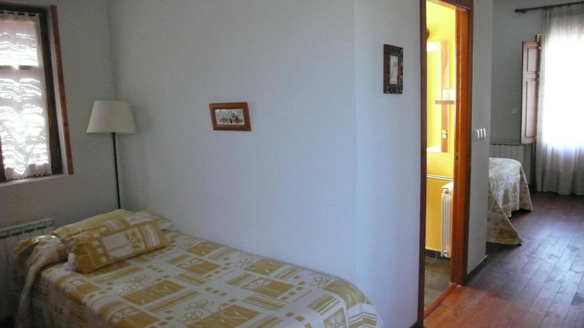 Hotel Rural La Peregrina Carucedo Habitación foto